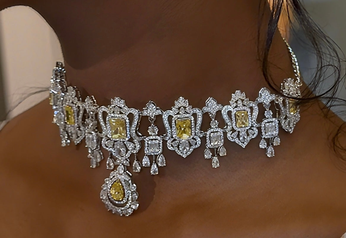 Vintage Detail Yellow Diamond Set