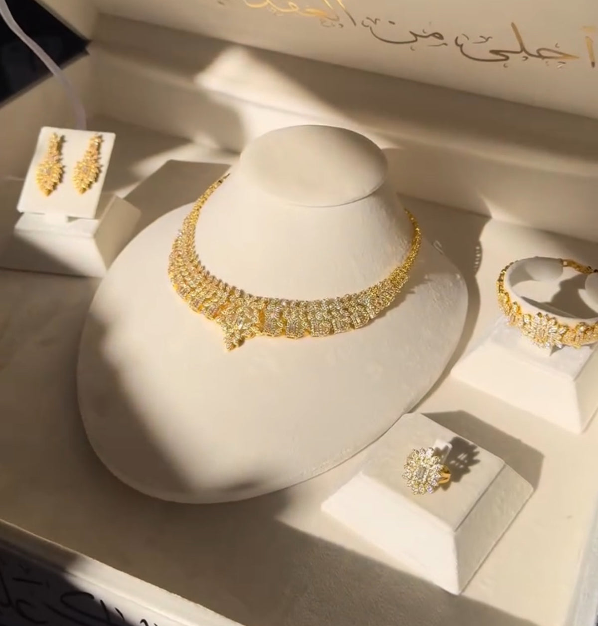 Gold Diamond Set